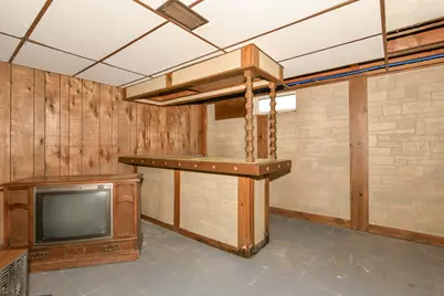 147  Hilldale Dr, Hartford, WI 53027 - Photo 24