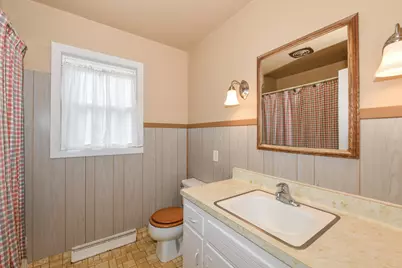 147  Hilldale Dr, Hartford, WI 53027 - Photo 16
