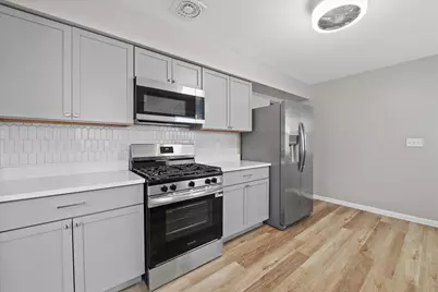 2030 S 77th St, West Allis, WI 53219 - Photo 24