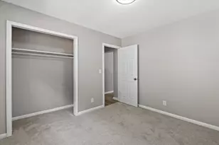 2030 S 77th St, West Allis, WI 53219 - Photo 26