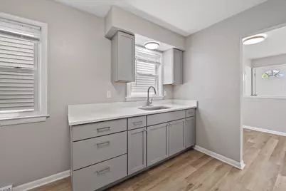 2030 S 77th St, West Allis, WI 53219 - Photo 22