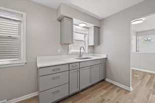 2030 S 77th St, West Allis, WI 53219 - Photo 22