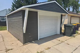 2030 S 77th St, West Allis, WI 53219 - Photo 8