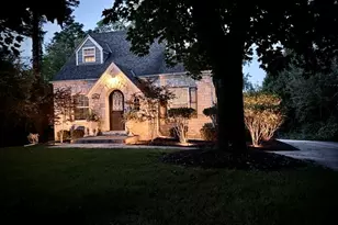 700 Elm Grove Rd, Elm Grove, WI 53122 - Photo 24