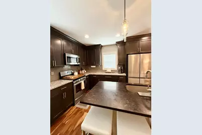 700  Elm Grove Rd, Elm Grove, WI 53122 - Photo 6