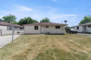 164 W Uncas Ave, Milwaukee, WI 53207 - Photo 28