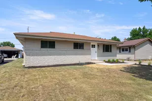 164 W Uncas Ave, Milwaukee, WI 53207 - Photo 2