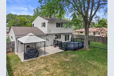 720 S 124th St, West Allis, WI 53214 - Photo 34