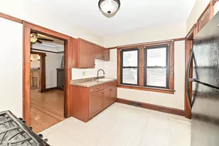1567 S 71st St, West Allis, WI 53214 - Photo 14