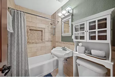 4300  Raymir Pl, Wauwatosa, WI 53222 - Photo 18