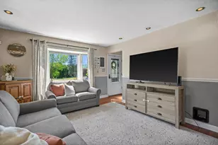 4300 Raymir Pl, Wauwatosa, WI 53222 - Photo 4