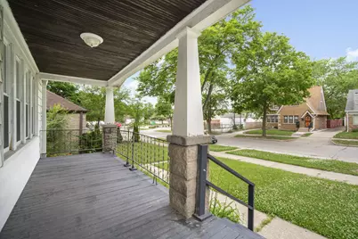 5622 N 36th St, Milwaukee, WI 53209 - Photo 2