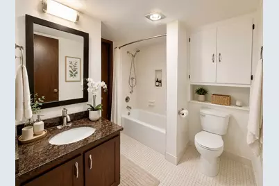 5200 S Tuckaway Blvd #300, Greenfield, WI 53221 - Photo 6