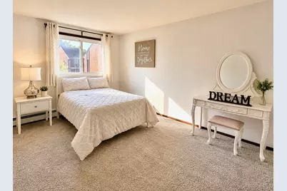 5200 S Tuckaway Blvd #300, Greenfield, WI 53221 - Photo 8