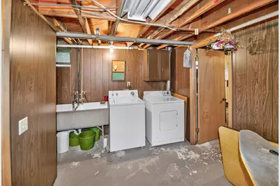 3915  Brook Ln, Brookfield, WI 53005 - Photo 24