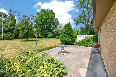 3915  Brook Ln, Brookfield, WI 53005 - Photo 30