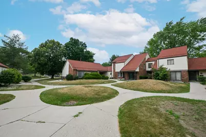 8030 N 94th St, Milwaukee, WI 53224 - Photo 38