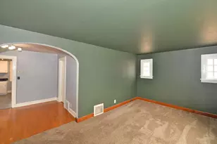 2906 Green St, Racine, WI 53402 - Photo 6