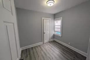 3026 S Hanson Ave, Milwaukee, WI 53207 - Photo 32