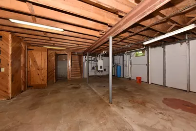 W154N8105  Elm Ln, Menomonee Falls, WI 53051 - Photo 24