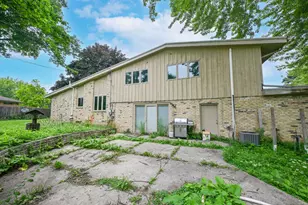 W154N8105 Elm Ln, Menomonee Falls, WI 53051 - Photo 36