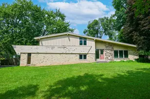 W154N8105 Elm Ln, Menomonee Falls, WI 53051 - Photo 40