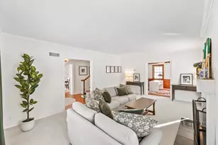 4400 N Wildwood Ave, Shorewood, WI 53211 - Photo 8