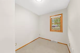 12317 W Ripley Ave, Wauwatosa, WI 53226 - Photo 20