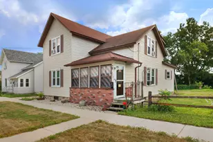 213 E Centralia St, Elkhorn, WI 53121 - Photo 1