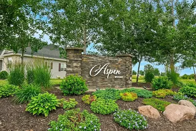 8829 S Shady Leaf Ln, Franklin, WI 53132 - Photo 36