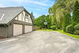 11115 N Wyngate Trace, Mequon, WI 53092 - Photo 42
