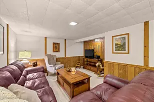 W66N394 Kennedy Ave, Cedarburg, WI 53012 - Photo 16
