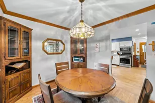 W66N394 Kennedy Ave, Cedarburg, WI 53012 - Photo 4