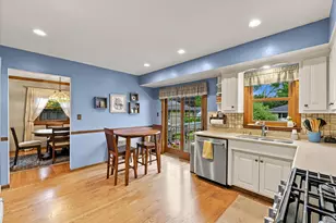 W66N394 Kennedy Ave, Cedarburg, WI 53012 - Photo 6