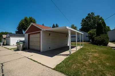 3239 S 54th St, Milwaukee, WI 53219 - Photo 24