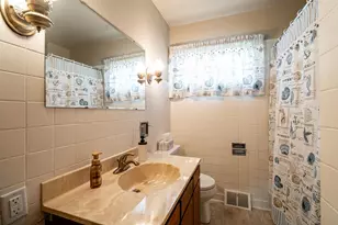 3239 S 54th St, Milwaukee, WI 53219 - Photo 16