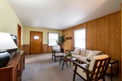 3239 S 54th St, Milwaukee, WI 53219 - Photo 4