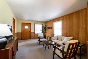3239 S 54th St, Milwaukee, WI 53219 - Photo 4