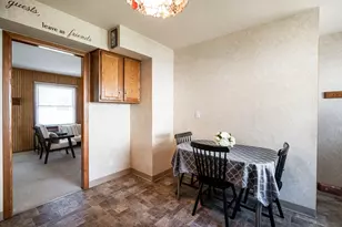 3239 S 54th St, Milwaukee, WI 53219 - Photo 8