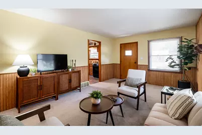 3239 S 54th St, Milwaukee, WI 53219 - Photo 2