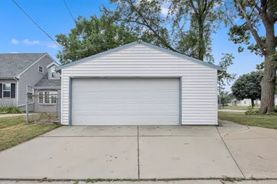 4336 S Pennsylvania Ave, Saint Francis, WI 53235 - Photo 28
