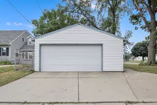 4336 S Pennsylvania Ave, Saint Francis, WI 53235 - Photo 28