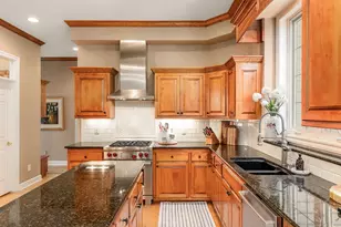 21100 Chancery Ct, Brookfield, WI 53045 - Photo 16
