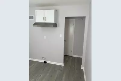 3143 N 89th St, Milwaukee, WI 53222 - Photo 4