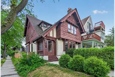 2976 N Cramer St, Milwaukee, WI 53211 - Photo 2