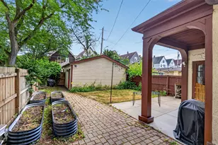 2976 N Cramer St, Milwaukee, WI 53211 - Photo 24
