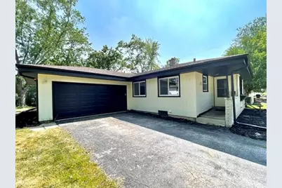 N87W17833  Shepherd Dr, Menomonee Falls, WI 53051 - Photo 1
