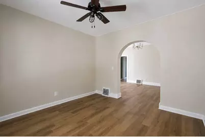 2447 S Burrell St, Milwaukee, WI 53207 - Photo 6