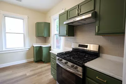 2447 S Burrell St, Milwaukee, WI 53207 - Photo 8