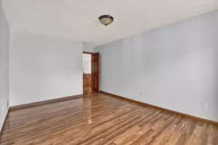 N48W16103 Lone Oak Ln, Menomonee Falls, WI 53051 - Photo 18